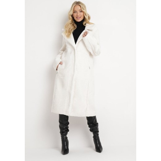 Biały Dwustronny Płaszcz z Futerkiem Alogga ze sklepu Born2be Odzież w kategorii Płaszcze damskie - zdjęcie 165034228
