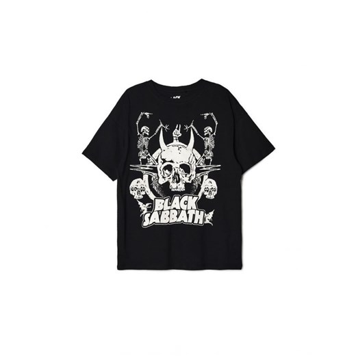 Cropp - Czarny t-shirt z nadrukiem Black Sabbath - czarny ze sklepu Cropp w kategorii Bluzki damskie - zdjęcie 165043888
