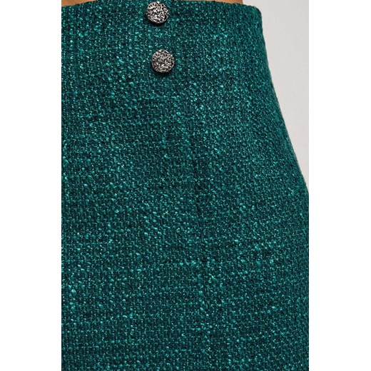 Spódnica w tweedowym stylu z ozdobnymi guzikami szmaragdowa ze sklepu Moodo.pl w kategorii Spódnice - zdjęcie 165156126