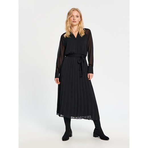 Sinsay - Sukienka midi z wiązaniem - czarny ze sklepu Sinsay w kategorii Sukienki - zdjęcie 165208165
