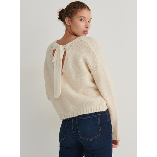 Beżowy sweter damski Reserved wełniany 