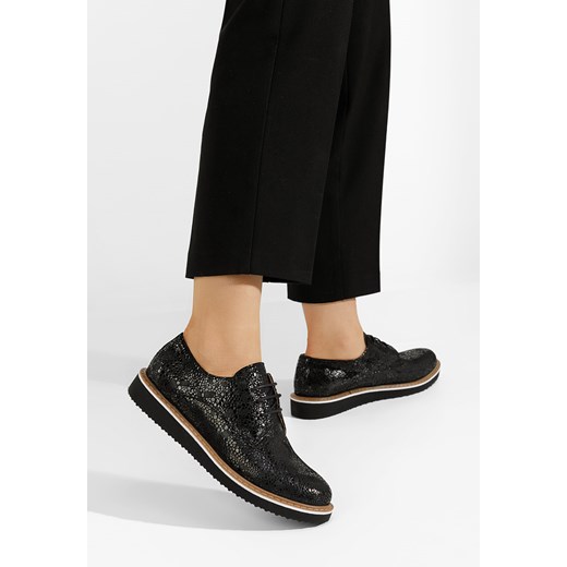 Czarne oxfordy damskie skórzane Casilas V5 ze sklepu Zapatos w kategorii Półbuty damskie - zdjęcie 165298099