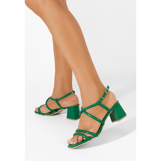 Zielone sandały na słupku Clemena ze sklepu Zapatos w kategorii Sandały damskie - zdjęcie 165298598