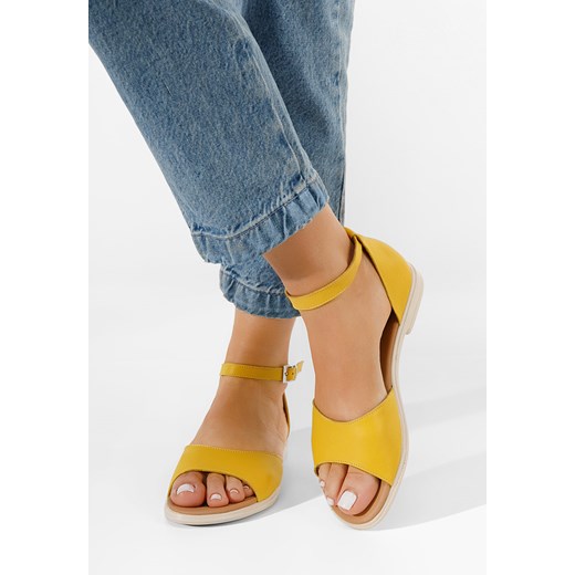 Żółte sandały damskie skórzane Montela ze sklepu Zapatos w kategorii Sandały damskie - zdjęcie 165299677