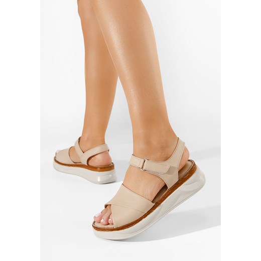 Beżowe sandały damskie Vogana ze sklepu Zapatos w kategorii Sandały damskie - zdjęcie 165299748
