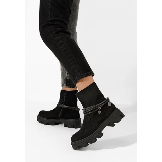 Czarne botki płaskie Diadora ze sklepu Zapatos w kategorii Botki - zdjęcie 165300556