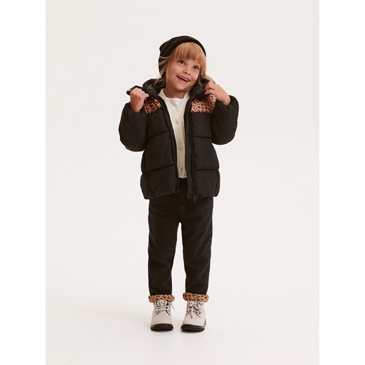 Reserved - Pikowana kurtka z efektem reflective - czarny ze sklepu Reserved w kategorii Kurtki dziewczęce - zdjęcie 165341245