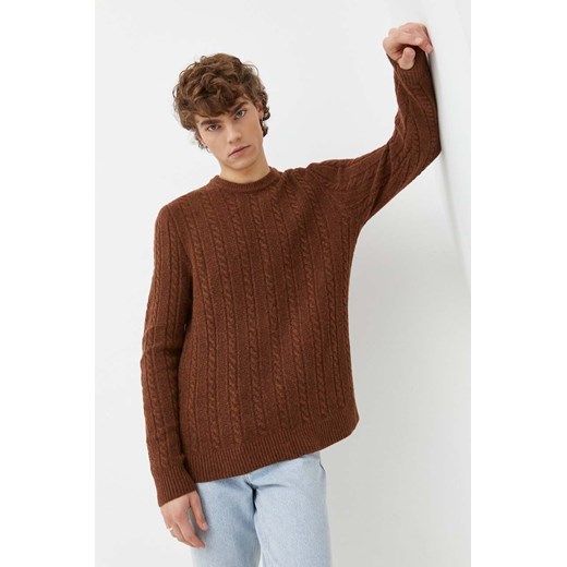 Abercrombie &amp; Fitch sweter męska kolor brązowy ciepły ze sklepu ANSWEAR.com w kategorii Swetry męskie - zdjęcie 165342339