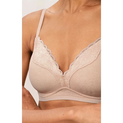 Fit Smart P01 EX miękki koronkowy biustonosz 10205981, Kolor jasnobeżowy, Triumph 1 Primodo