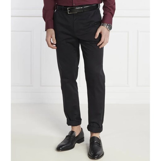 Calvin Klein Spodnie SATIN STRETCH CHINO | Slim Fit ze sklepu Gomez Fashion Store w kategorii Spodnie męskie - zdjęcie 165370139