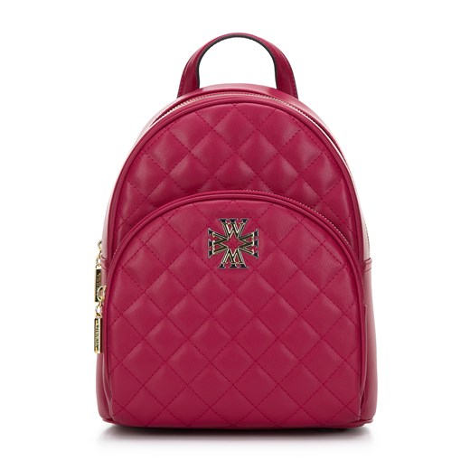 Damski plecak z pikowanej skóry z ozdobnym monogramem różowy ze sklepu WITTCHEN w kategorii Plecaki - zdjęcie 165382297