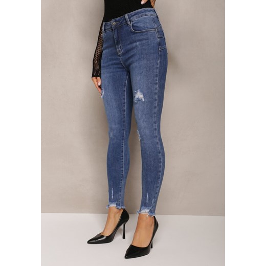 Granatowe Jeansy Skinny o Modelu Push Up z Przetarciami i Strzępieniami Eloina ze sklepu Renee odzież w kategorii Jeansy damskie - zdjęcie 165427738