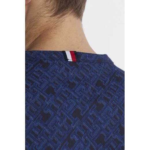 T-shirt męski Tommy Hilfiger na wiosnę z napisami