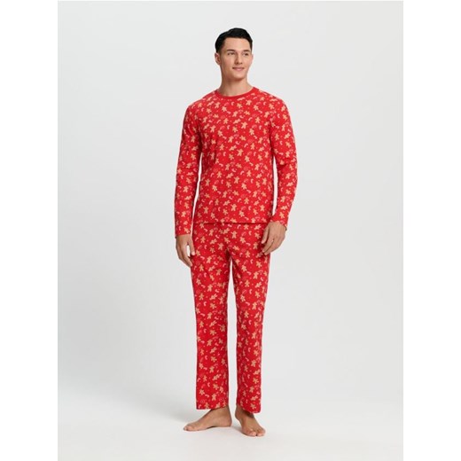 Sinsay - Piżama wzorzysta Happy Family - czerwony ze sklepu Sinsay w kategorii Piżamy męskie - zdjęcie 165517169
