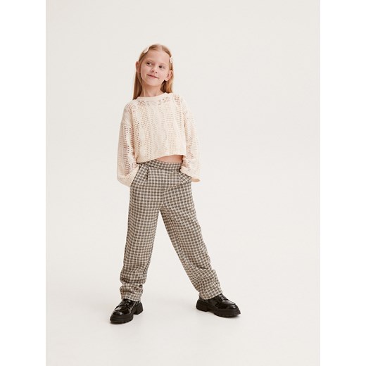Reserved - Spodnie w kratę - wielobarwny ze sklepu Reserved w kategorii Spodnie dziewczęce - zdjęcie 165571988