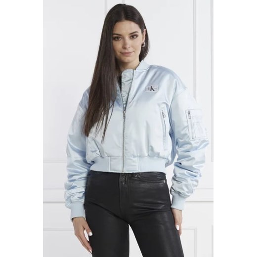 Niebieska kurtka damska Calvin Klein na wiosnę