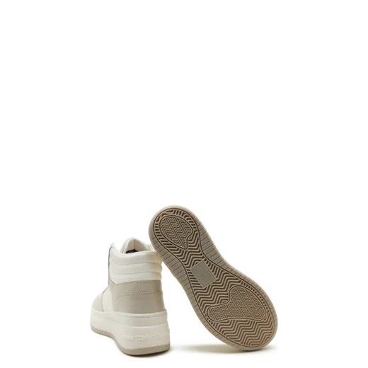 Buty sportowe damskie Tommy Jeans sneakersy ze skóry białe na platformie sznurowane 