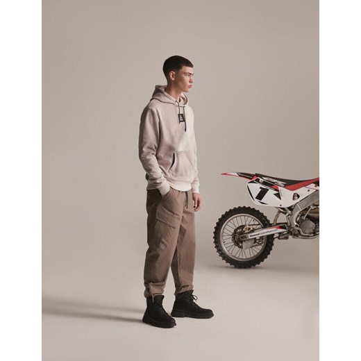 Spodnie DKR CARGG 01 Beż S ze sklepu Diverse w kategorii Spodnie męskie - zdjęcie 165678986