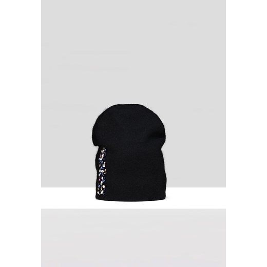 Czarna czapka z perełkami ze sklepu Molton w kategorii Czapki zimowe damskie - zdjęcie 165687049