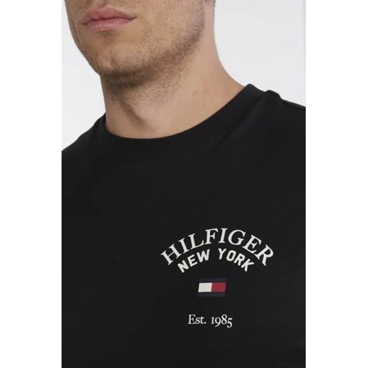 T-shirt męski Tommy Hilfiger na wiosnę z krótkim rękawem 