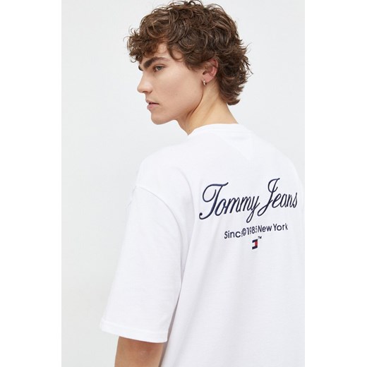 Tommy Jeans t-shirt bawełniany męski kolor biały z aplikacją DM0DM18273 ze sklepu ANSWEAR.com w kategorii T-shirty męskie - zdjęcie 165797638