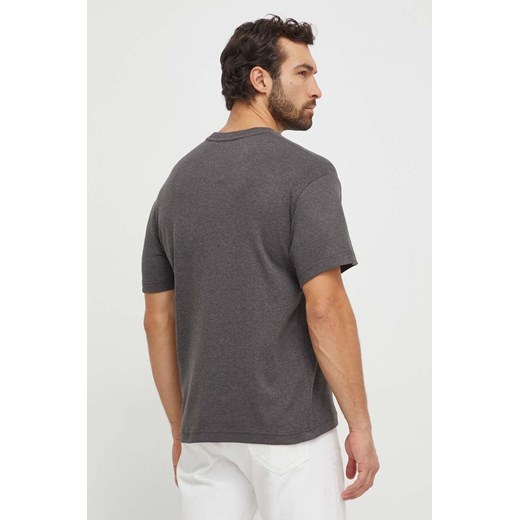 T-shirt męski Calvin Klein w stylu młodzieżowym z krótkimi rękawami 