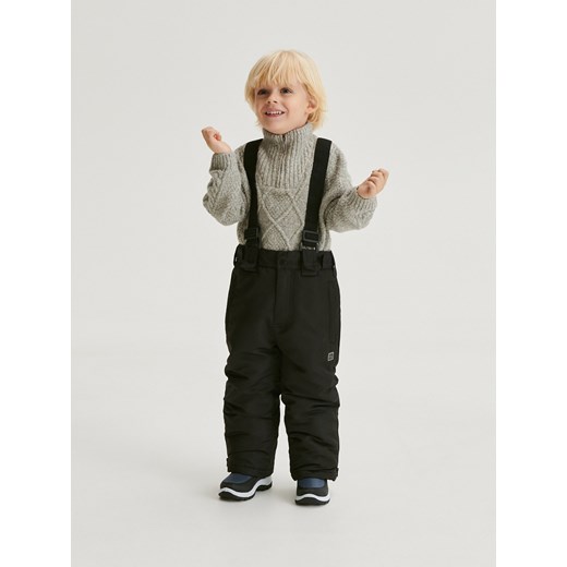 Reserved - Ocieplane spodnie z szelkami - czarny ze sklepu Reserved w kategorii Spodnie i półśpiochy - zdjęcie 165893599