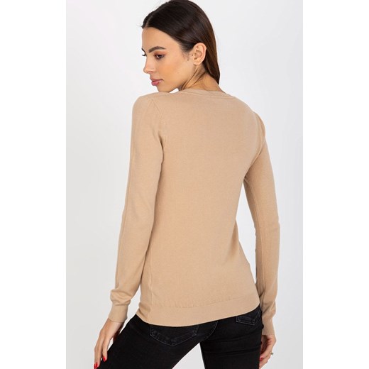 Gładki klasyczny sweter damski NM-SW-J52002.70, Kolor ciemnobeżowy, Rozmiar one size, JEAN LOUIS FRANCOISE ze sklepu Primodo w kategorii Swetry damskie - zdjęcie 166008919