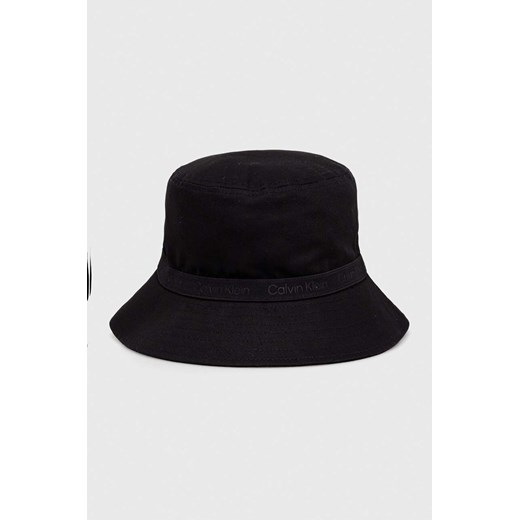 Calvin Klein kapelusz kolor czarny ze sklepu ANSWEAR.com w kategorii Kapelusze męskie - zdjęcie 166056255