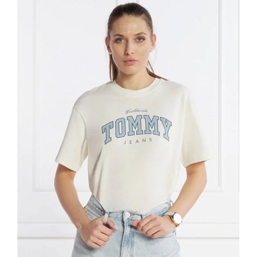 Tommy Jeans T-shirt VARSITY LUX TEE | Relaxed fit ze sklepu Gomez Fashion Store w kategorii Bluzki damskie - zdjęcie 166139758