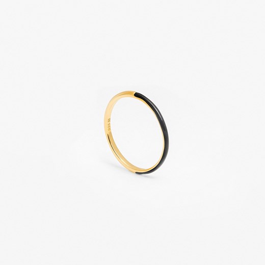 pierścionek z czarną emalią srebrny pozłacany ze sklepu ANIA KRUK w kategorii Pierścionki - zdjęcie 166155578