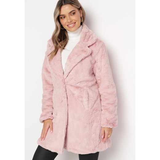 Różowy Futrzany Płaszcz Jednorzędowy Salida ze sklepu Born2be Odzież w kategorii Płaszcze damskie - zdjęcie 166167606