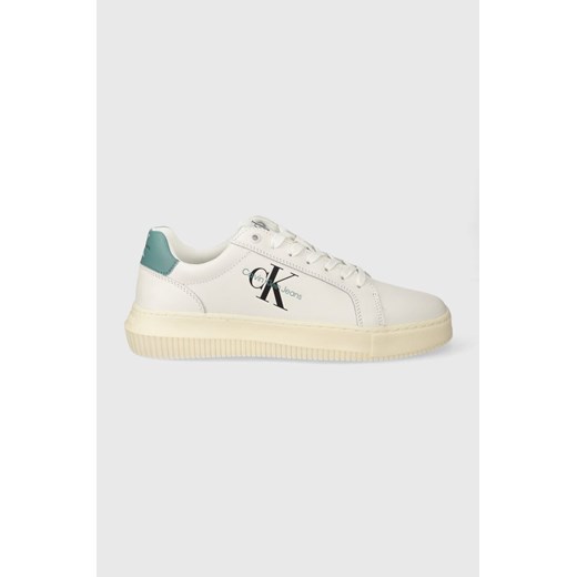 Calvin Klein Jeans sneakersy skórzane YM0YM00681 CHUNKY CUPSOLE MONOLOGO kolor biały YM0YM00681 ze sklepu ANSWEAR.com w kategorii Trampki męskie - zdjęcie 166183898