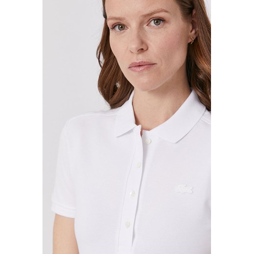 Lacoste T-shirt PF5462 damski kolor biały z kołnierzykiem PF5462-001 ze sklepu PRM w kategorii Bluzki damskie - zdjęcie 166193706