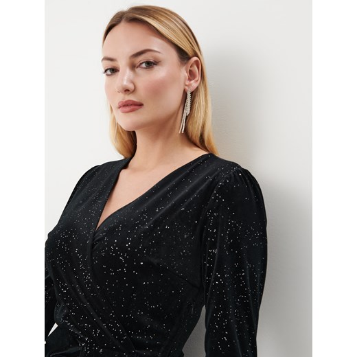 Sukienka Mohito czarna z długimi rękawami kopertowa mini 