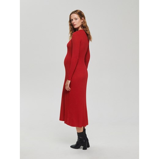 Czerwona sukienka ciążowa Reserved casual 