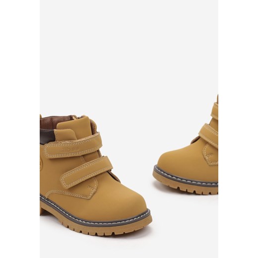 Buty zimowe dziecięce Born2be z nubuku brązowe na rzepy 