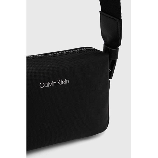 Saszetka Calvin Klein dla mężczyzn 