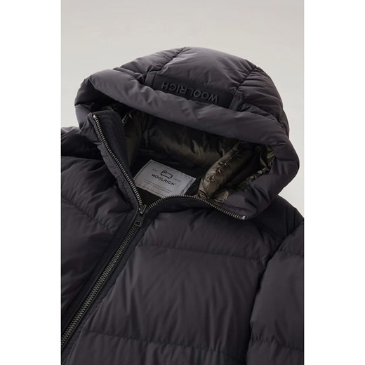 Kurtka damska Woolrich czarna krótka 