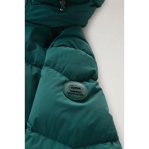 Kurtka damska Woolrich z kapturem krótka 