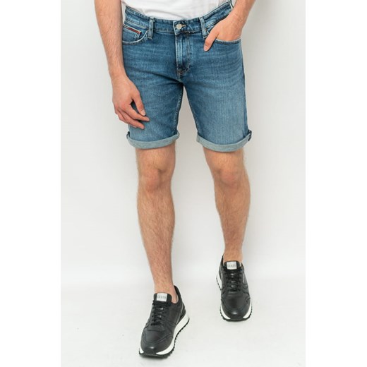 szorty jeansowe męskie tommy jeans dm0dm12742 granatowe ze sklepu Royal Shop w kategorii Spodenki męskie - zdjęcie 166430517