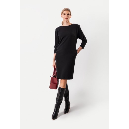 Czarna sukienka z marszczeniem na rękawach ze sklepu Molton w kategorii Sukienki - zdjęcie 166458459