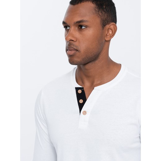 Longsleeve męski z dekoltem HENLEY - biały V10 OM-LSCL-0107 M ombre