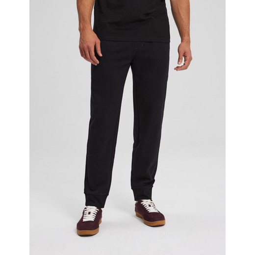 Spodnie Dresowe RETS 241 Czarny M ze sklepu Diverse w kategorii Spodnie męskie - zdjęcie 166634186