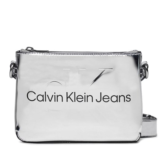 Torebka Calvin Klein Jeans Sculpted Camera Pouch21 Mono S K60K611862 Silver 0IM ze sklepu eobuwie.pl w kategorii Listonoszki - zdjęcie 166785699