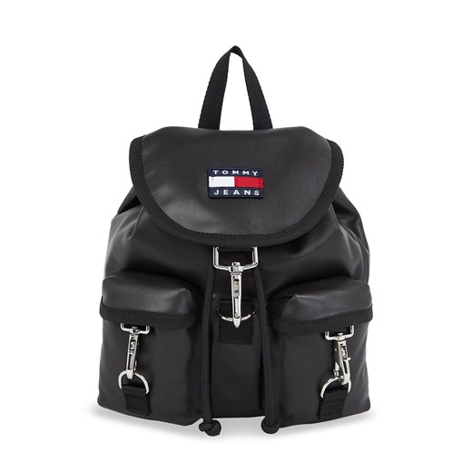 Plecak Tommy Jeans Tjw Heritage Flap Backpack AW0AW15435 Black BDS ze sklepu eobuwie.pl w kategorii Plecaki - zdjęcie 166883825