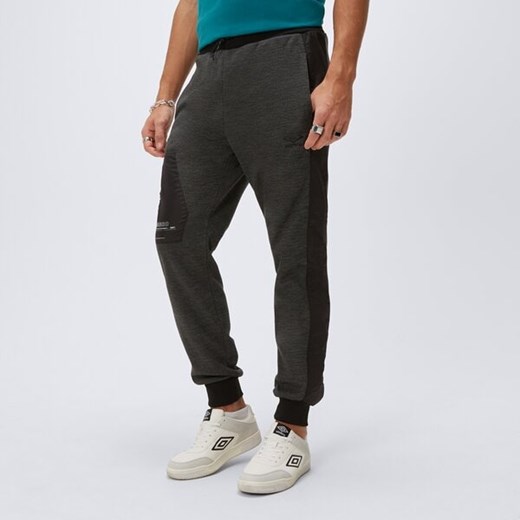 umbro spodnie wolly ul323spm01001 ze sklepu 50style.pl w kategorii Spodnie męskie - zdjęcie 166935536