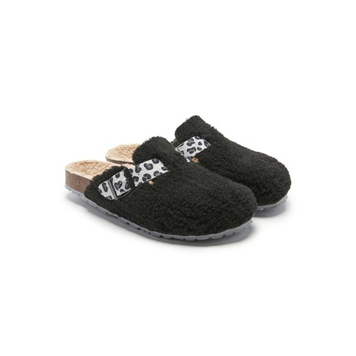 billowy Kapcie w kolorze czarnym ze sklepu Limango Polska w kategorii Kapcie damskie - zdjęcie 166943966