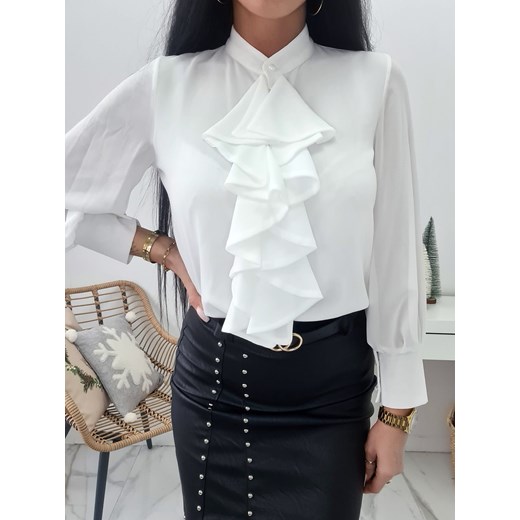 elegancka damska bluzka koszula fiesta z żabotem - biała ze sklepu STYLOWO w kategorii Bluzki damskie - zdjęcie 166975537