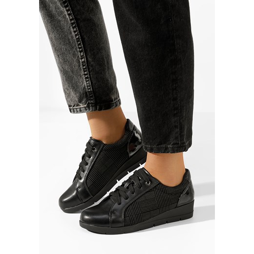 Czarne sneakersy damskie Liomesa ze sklepu Zapatos w kategorii Buty sportowe damskie - zdjęcie 166991178